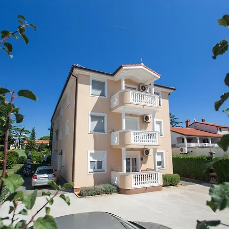 Apartment Sedika